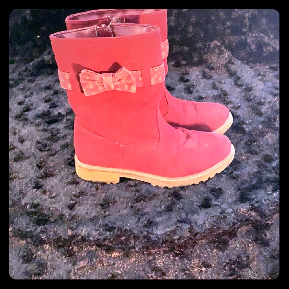 Maroon faux suede boots
